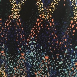 NWOT OS Lularoe Legging