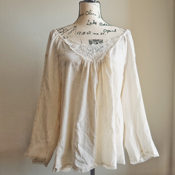 Venezia Tops - FINAL! Venezia White Lace Boho Blouse