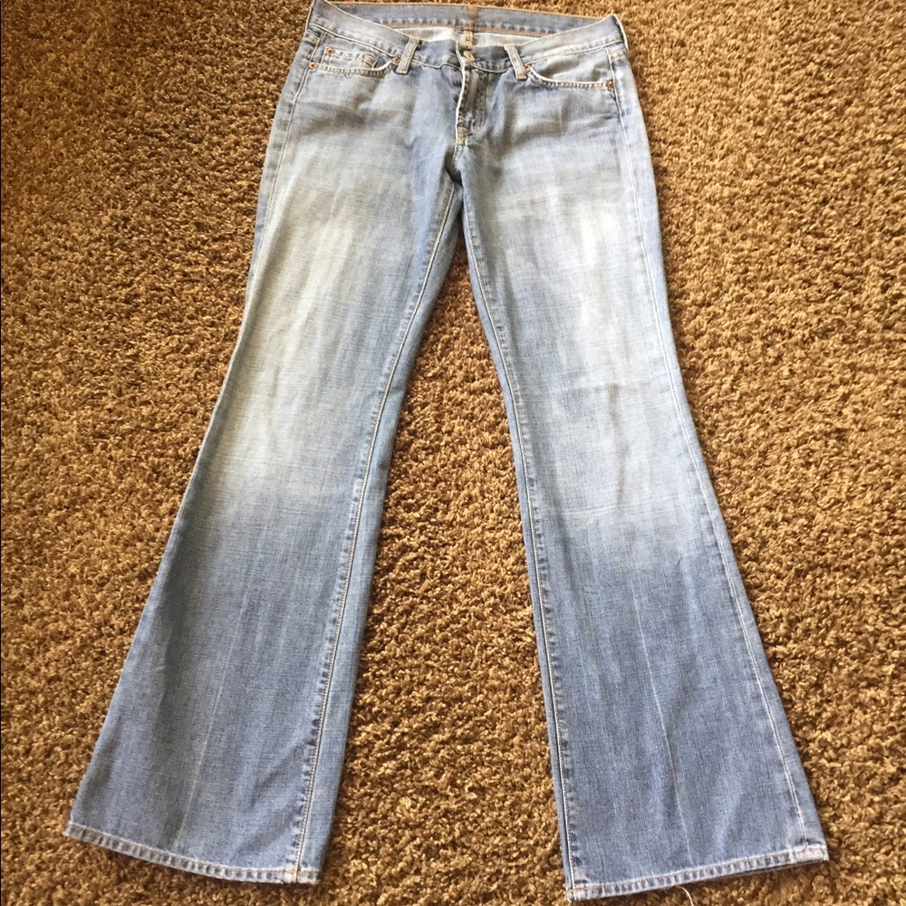 29 x 32 7 For All Mankind Flare