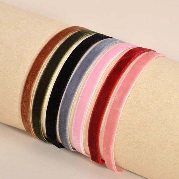 Set of 7 choker necklaces adjustable - Picture 2 of 2