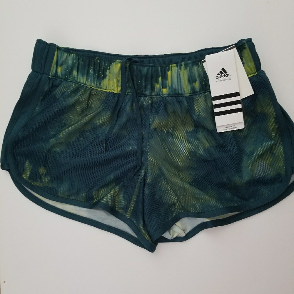 Adidas 3" Shorts Size Small