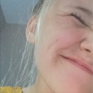 Meet your Posher, Faith