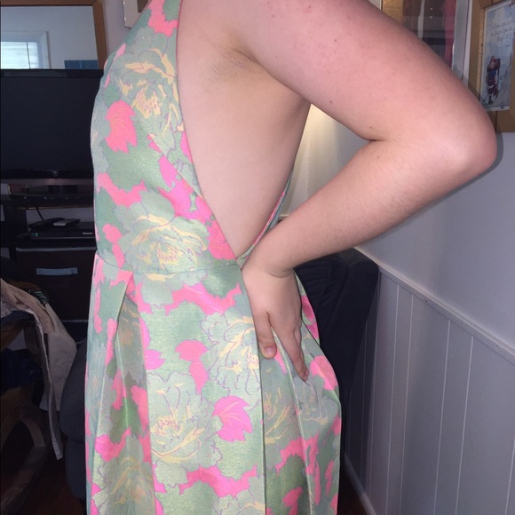 Crossback DV by Dolce Vita Dress - Picture 3 of 5