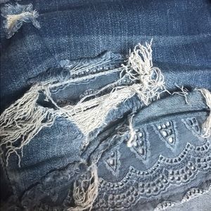 American Eagle High Waisted Super Stretch Shorts!!