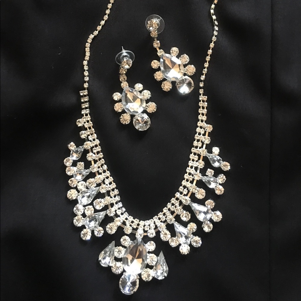 Brand new bridal jewelry set
