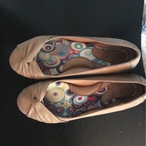 Born ballet flats