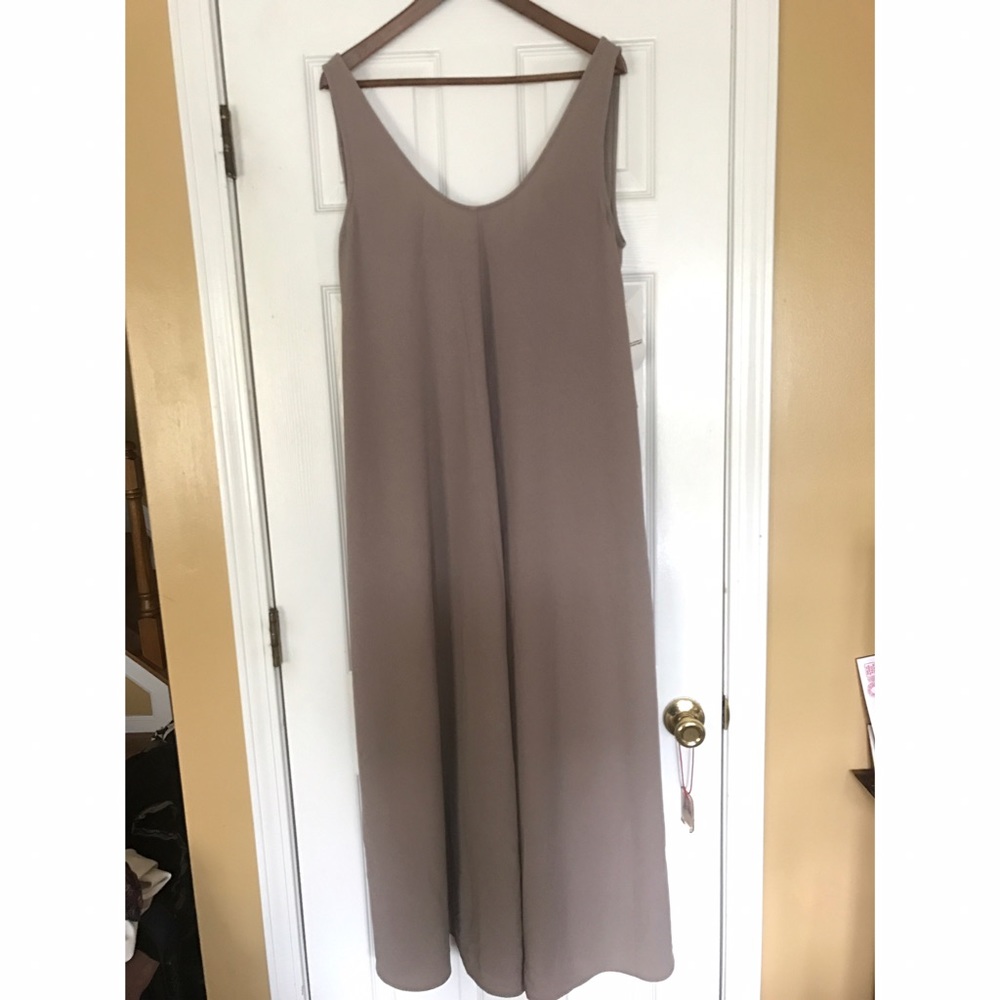 American Apparel / Taupe Maxi Dress - Picture 3 of 6