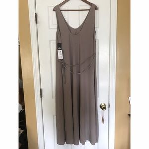 American Apparel / Taupe Maxi Dress