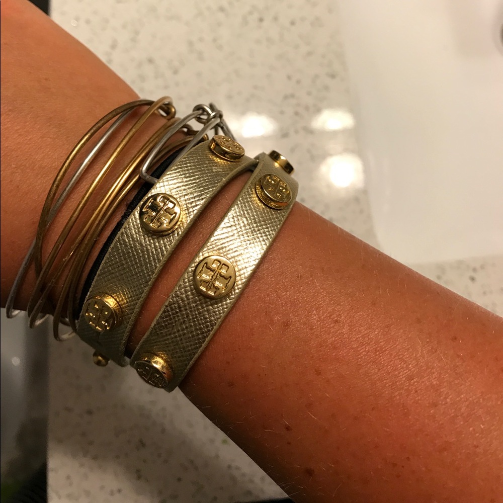 Tory burch wrap bracelet