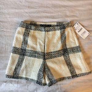 *NWT* ZARA BASIC Collection | High-Waisted Shorts