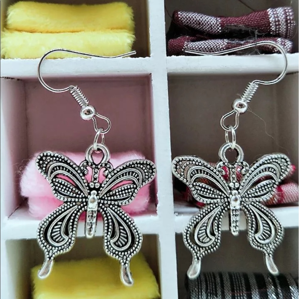 5/$25 butterfly silver hook earrings