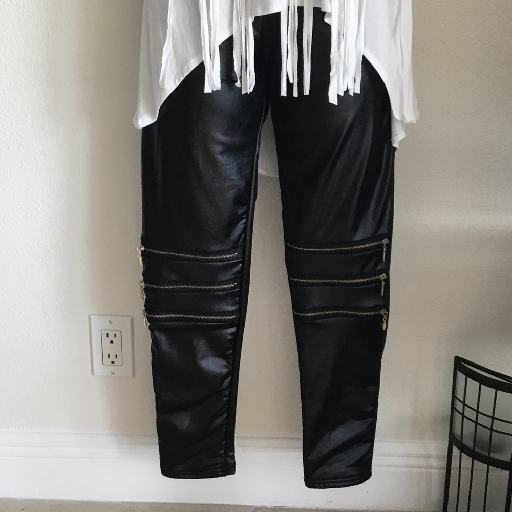 NWOT Thick Gold Zippered Leggings