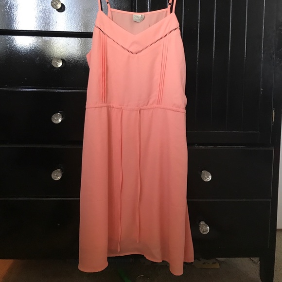 Light pink summer dress - Picture 1 of 3