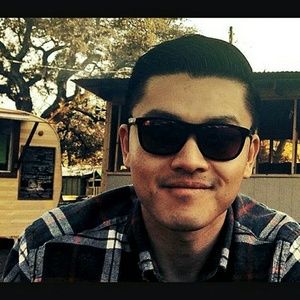 Meet your Posher, Larry