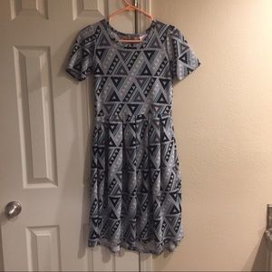 Lularoe Amelia, Small