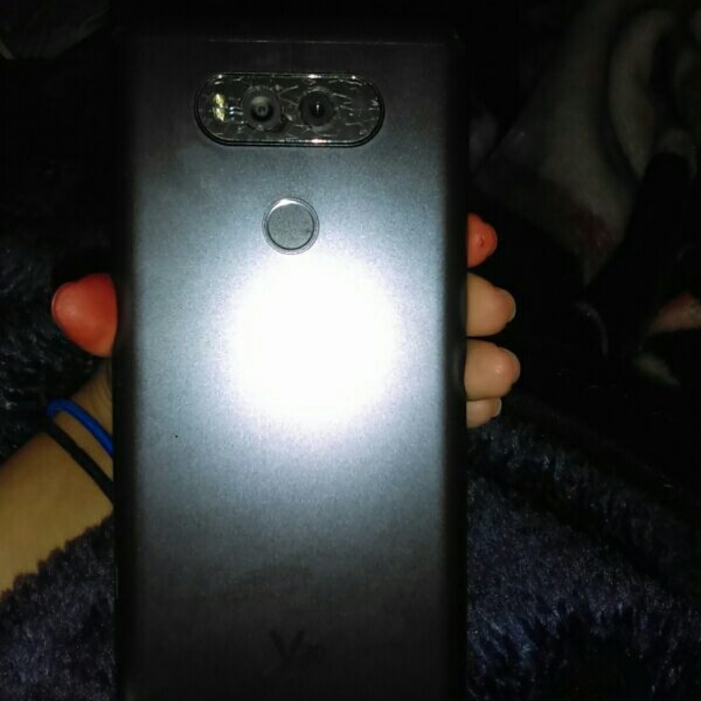 Lg V20