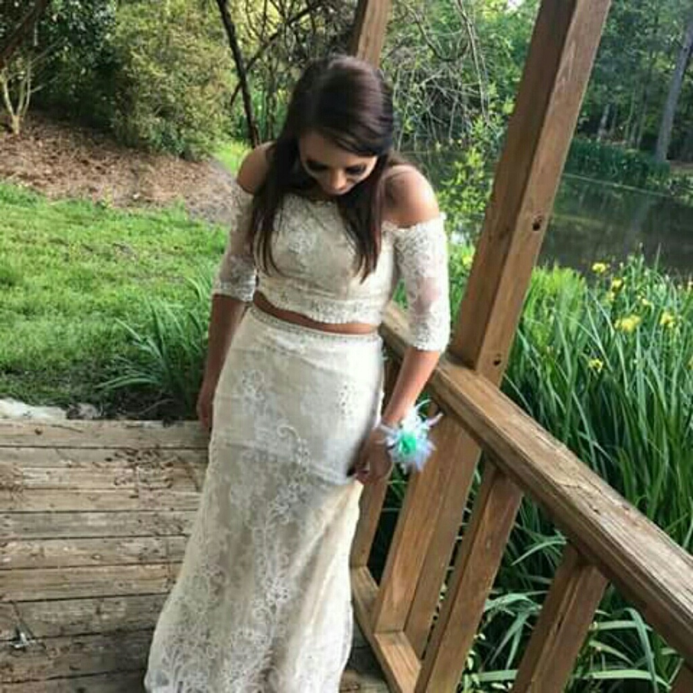 Wedding/prom dress