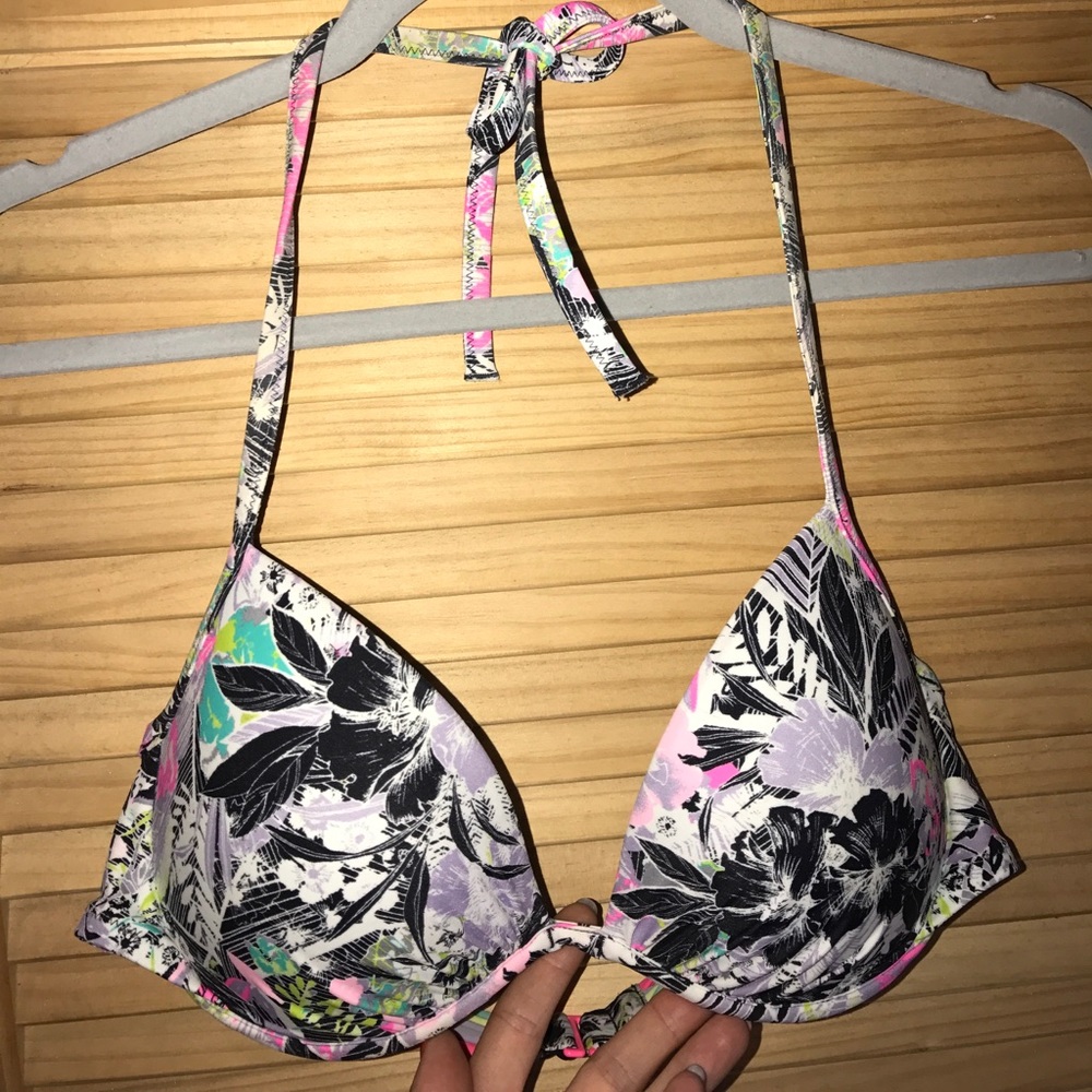 Victoria's Secret swim suit top push up