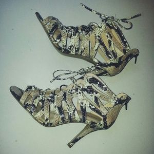 Nine West Authority Lace-Up Sandals