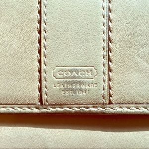 Sale! Loved cream leather full size Coach wallet