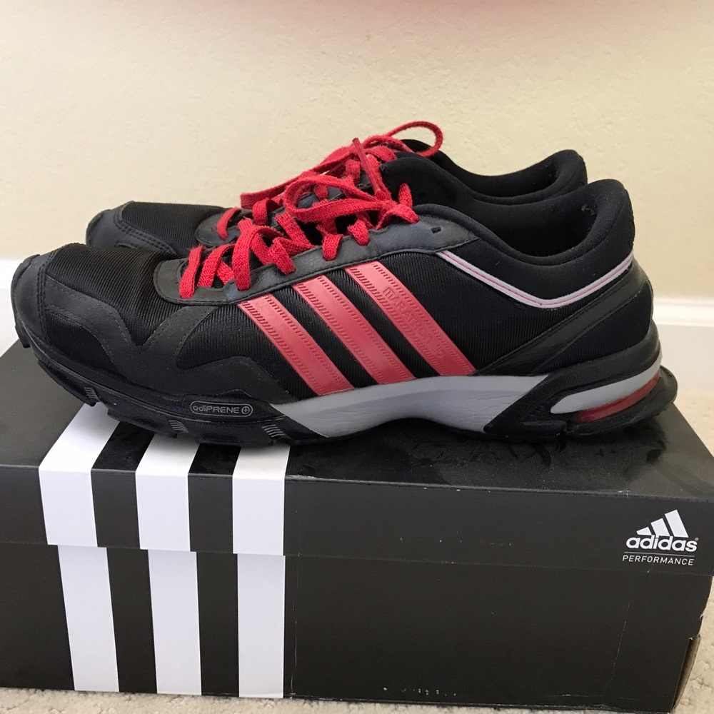Adidas Marathon 10 M running shoes
