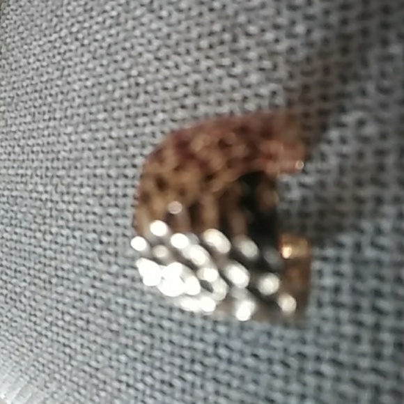 Ring - Picture 2 of 3