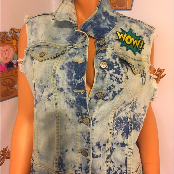 Donald Duck distressed denim vest - Picture 3 of 4