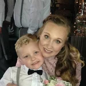 Meet your Posher, Amber