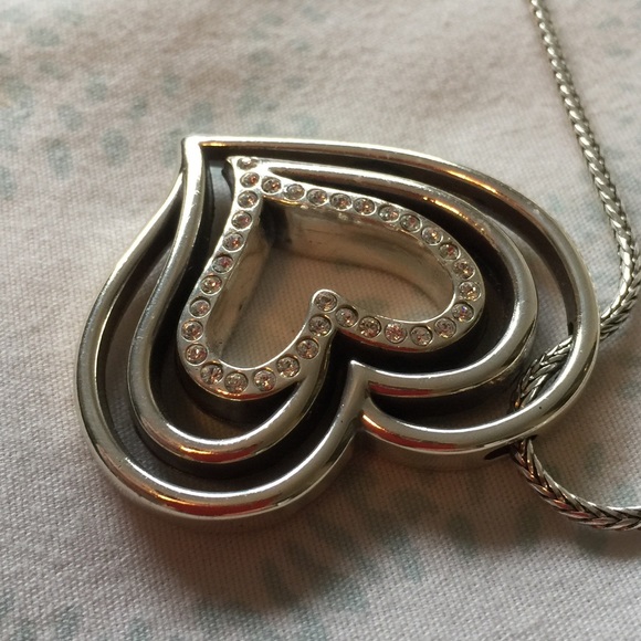 Brighton heart pendant on long chain - Picture 4 of 5