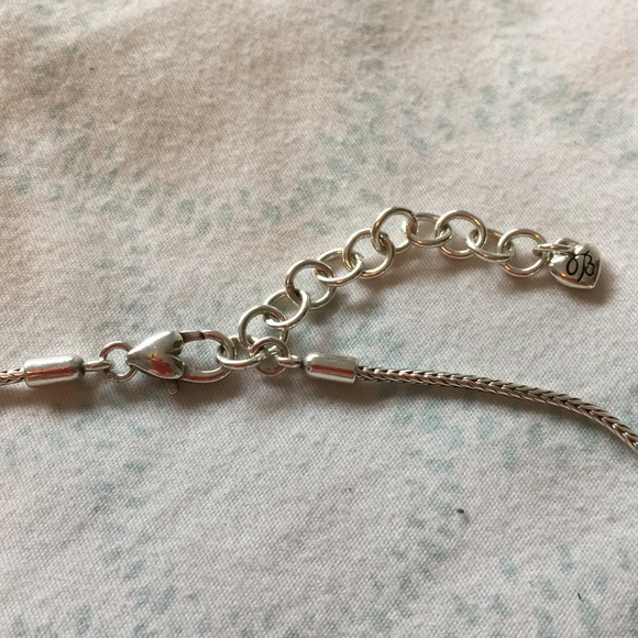 Brighton heart pendant on long chain - Picture 5 of 5