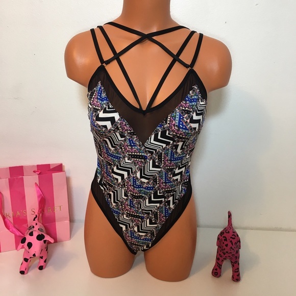 NEW VS STRAPPY FRONT BODYSUIT TEDDY MESH DETAILS - Picture 2 of 6