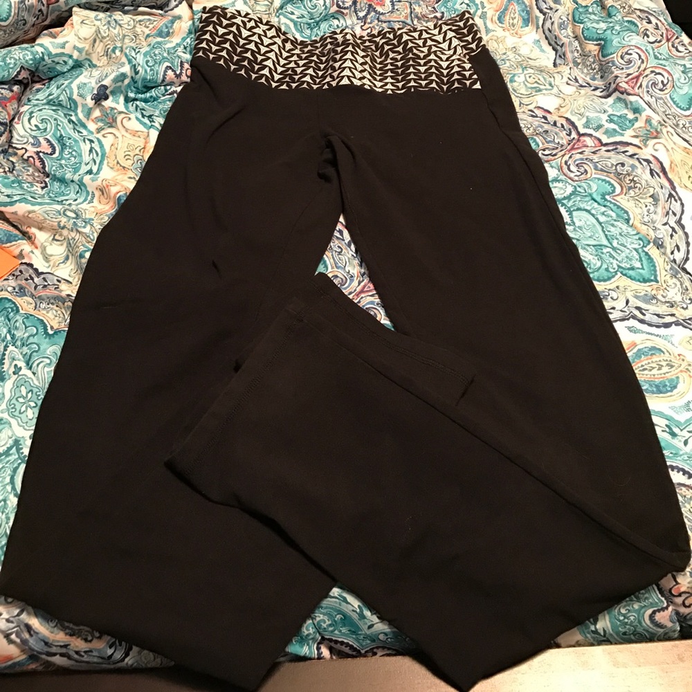 NWOT Victoria's Secret Sport Yoga