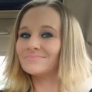 Meet your Posher, Michele