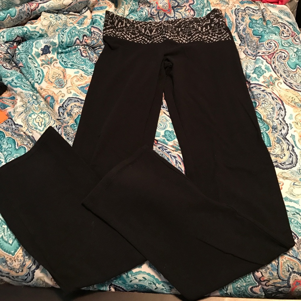 NWOT Victoria's Secret Sport Yoga