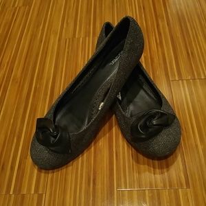 Gray tweed ballet flats