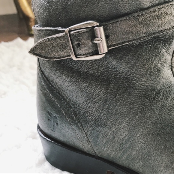 ⭐️Frye Dorado Riding Boot in Charcoal⭐️ - Picture 6 of 7