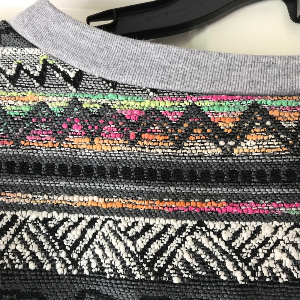 Cropped Sweater - Picture 3 of 4