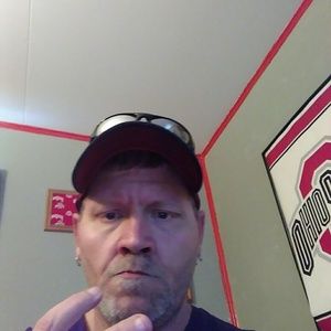 Meet your Posher, Tom