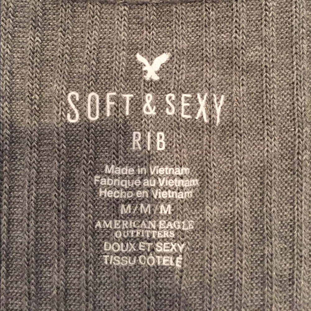 American Eagle top - Picture 5 of 5