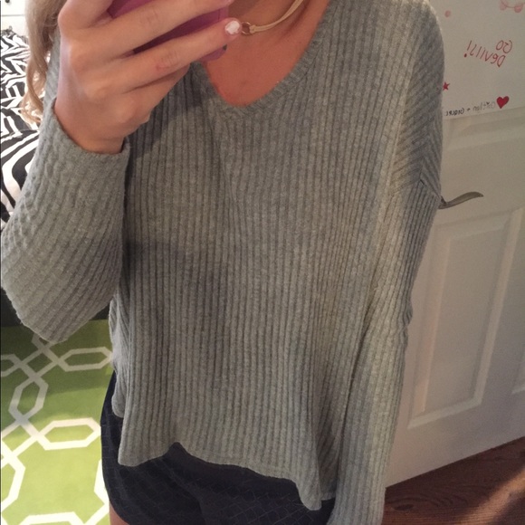 American Eagle top - Picture 3 of 5