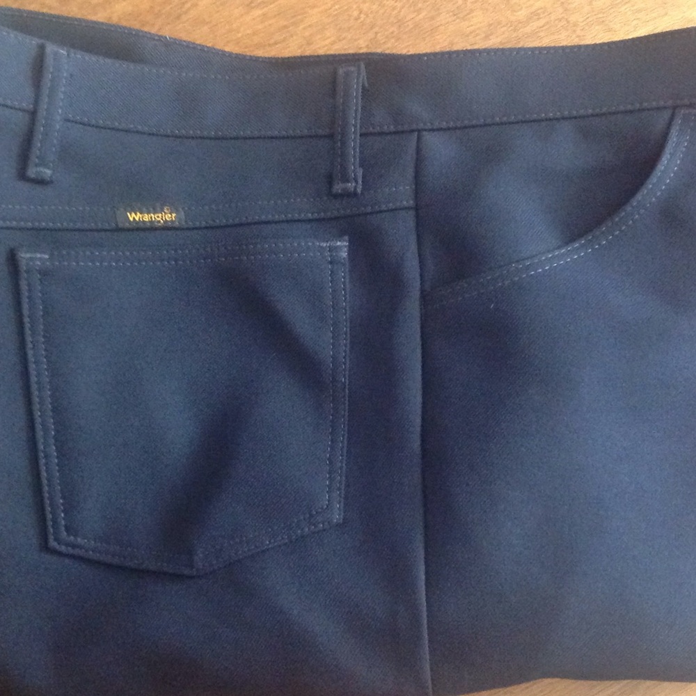Men's flat front boot cut western styling pant