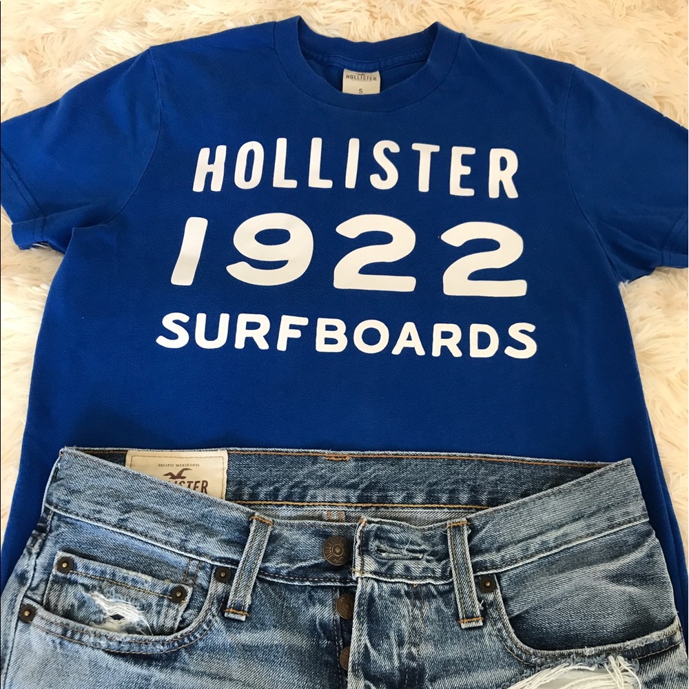 Hollister 🔵 1922 🏄🏽 T-shirt
