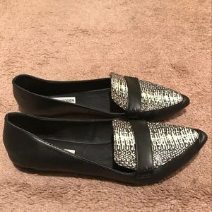 Steve Madden Erosion Flats
