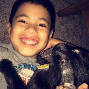 Meet your Posher, Max