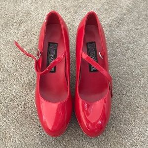 Red Costume Platform Heels 👠