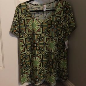 Lularoe classic tee