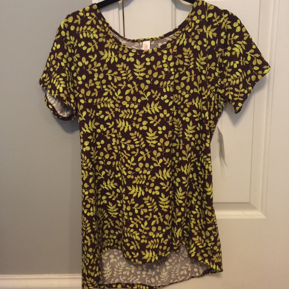 Lularoe classic tee