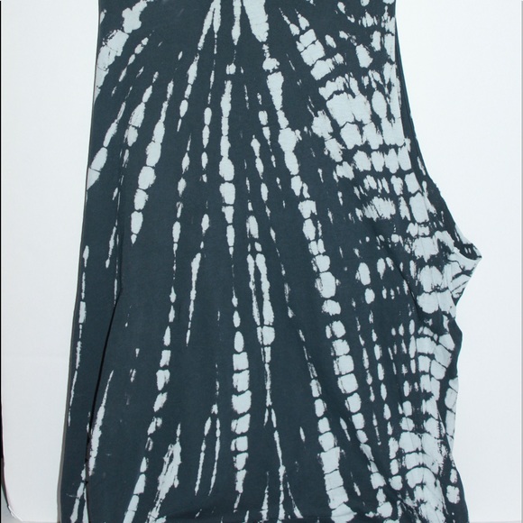 Project Social Tank - Picture 2 of 2