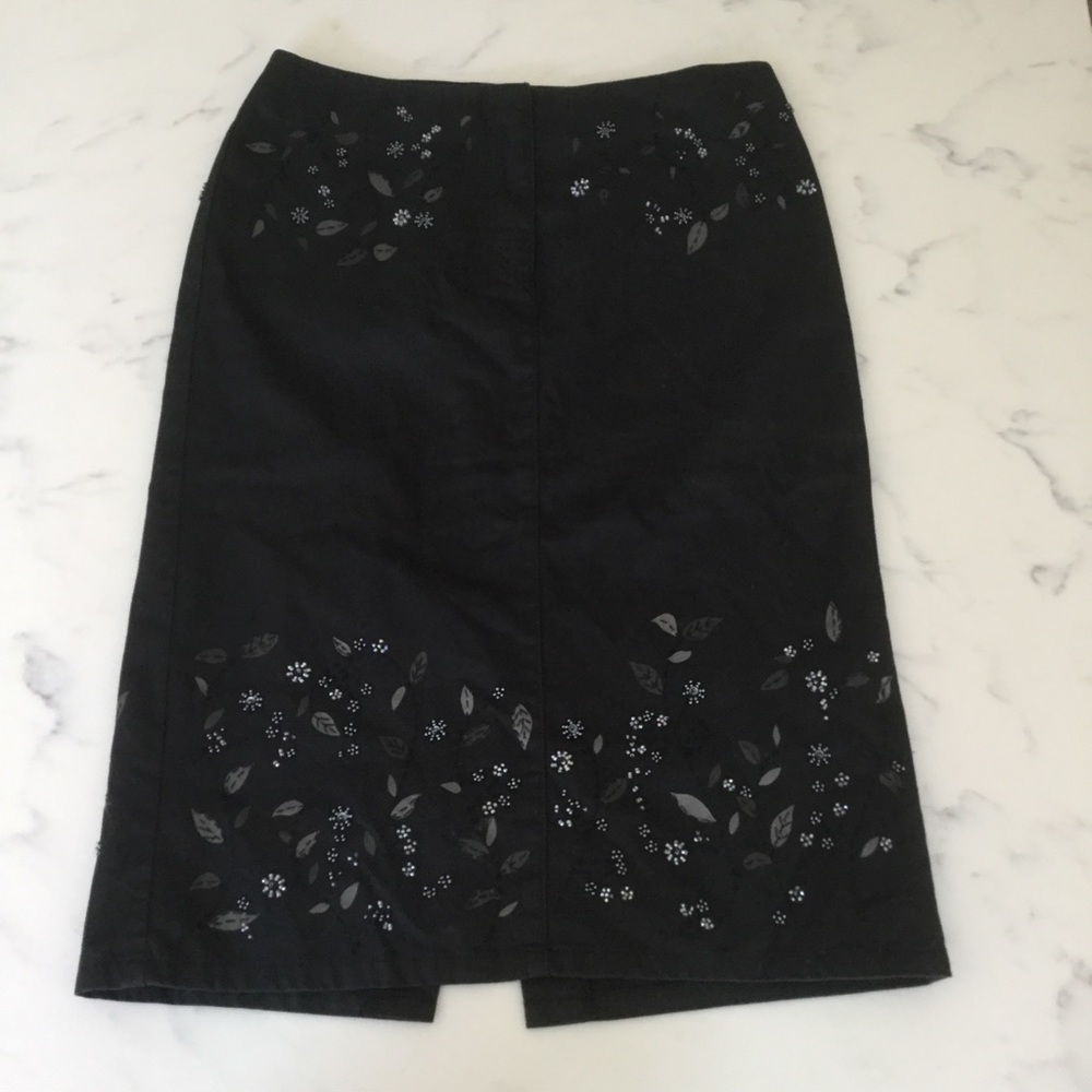 BCBG Max Azria Pencil Skirt Beading Embroidery