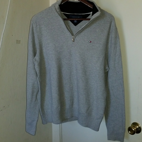 Tommy Hilfiger Quarter zip sweater sz.M - Picture 2 of 4